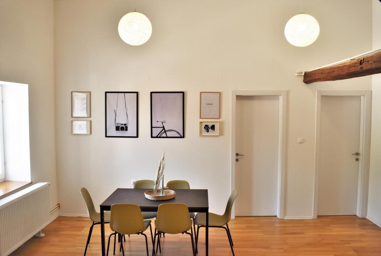 Central Park Apartments โคปริฟนิซา ภายนอก รูปภาพ
