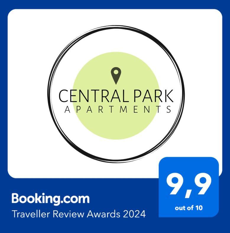 Central Park Apartments โคปริฟนิซา ภายนอก รูปภาพ