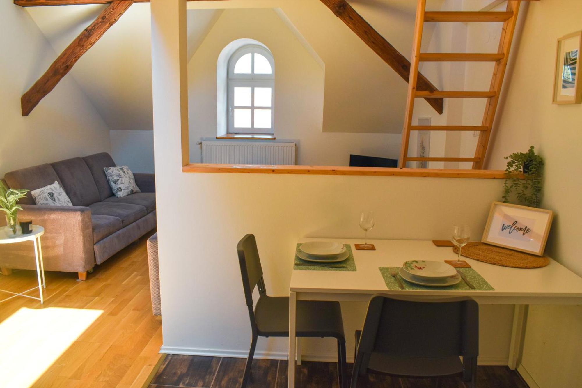 Central Park Apartments โคปริฟนิซา ภายนอก รูปภาพ